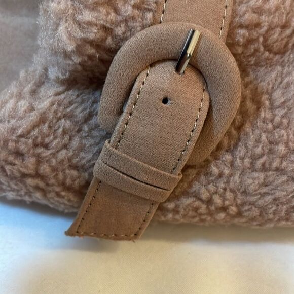 J. Crew sherpa style tan buckle clog slippers - Picture 3 of 6
